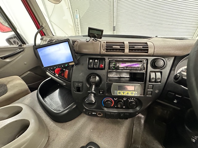 DAF CF75 310 6×4 Day Cab Steel Tipper
