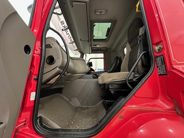DAF CF75 310 6×4 Day Cab Steel Tipper