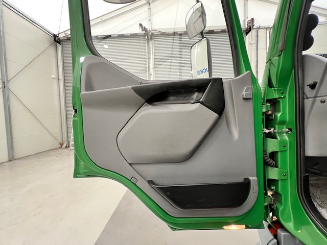DAF LF55 220 4×2 Day Cab Tipper Manual