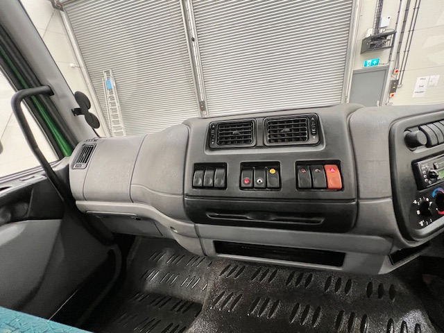DAF LF55 220 4×2 Day Cab Tipper Manual