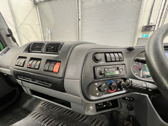 DAF LF55 220 4×2 Day Cab Tipper Manual