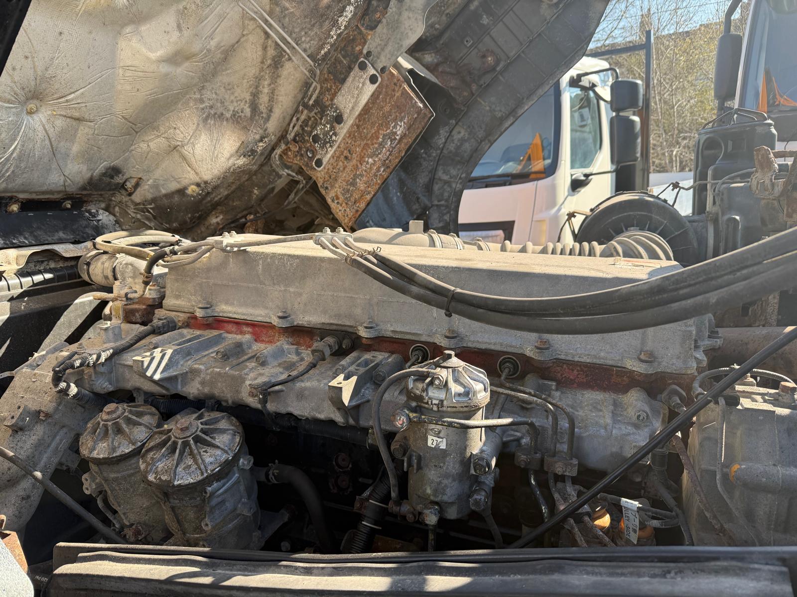 Hino 700 3241 8×4 Cement Mixer