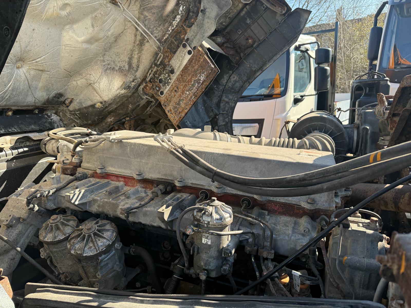 Hino 700 3241 8×4 Cement Mixer