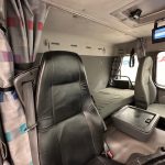 Volvo FM9 300 6×4 Sleeper Cab Tipper Manual - thumbnail