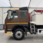 Volvo FM9 300 6×4 Sleeper Cab Tipper Manual - thumbnail