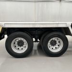Volvo FM9 300 6×4 Sleeper Cab Tipper Manual - thumbnail