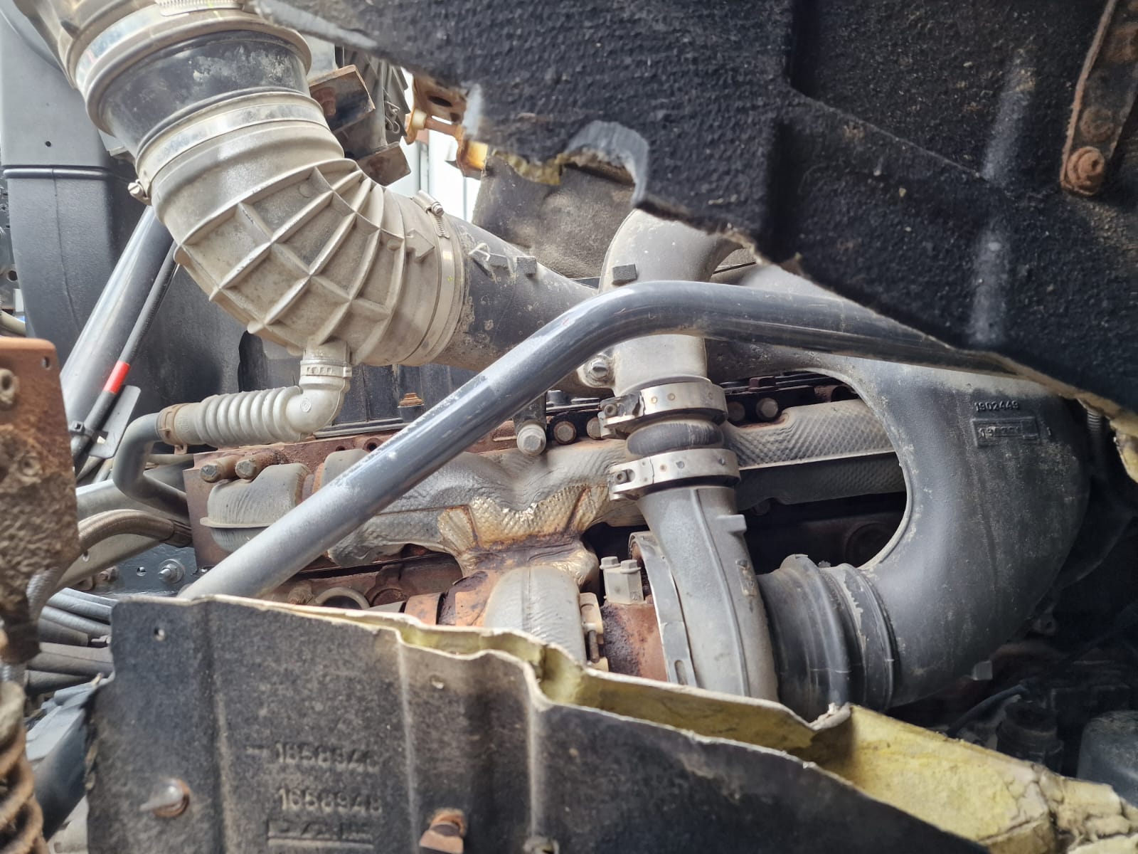 DAF CF85 410 8×4 Day Cab Hookloader Manual