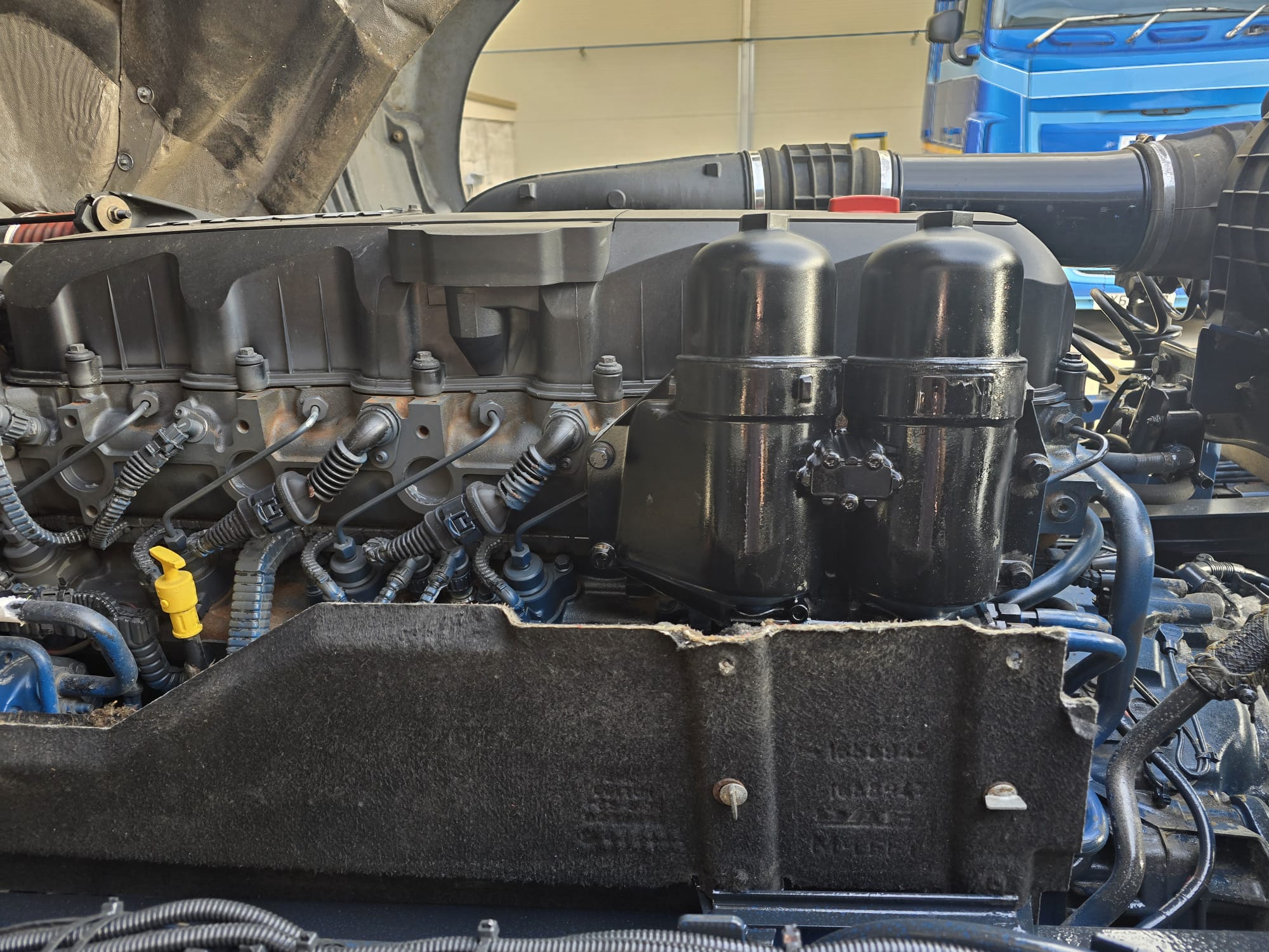 DAF CF85 460 6×2 Midlift Tractor Unit