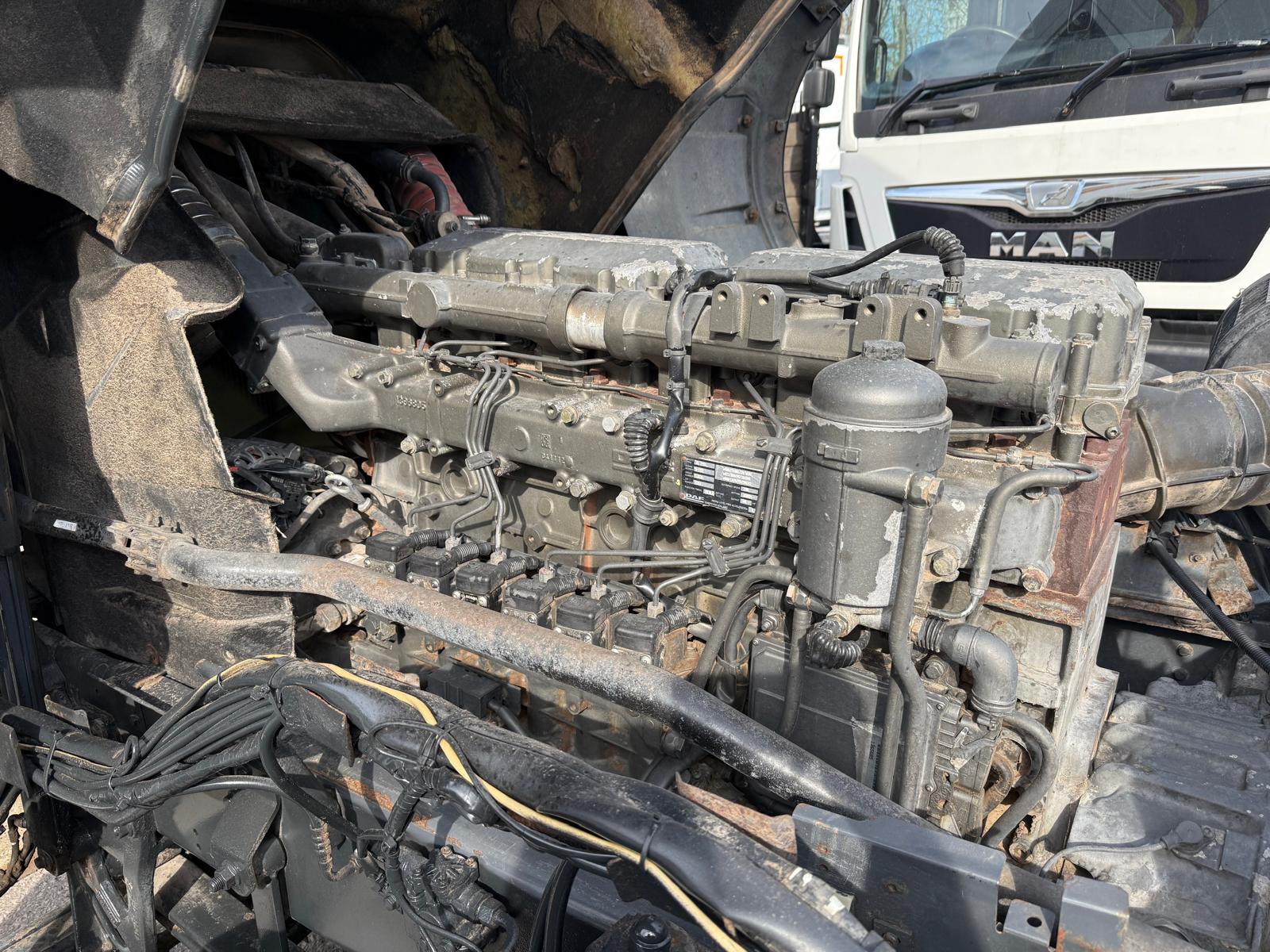 DAF XF95 430 4×2 Tractor Unit Manual