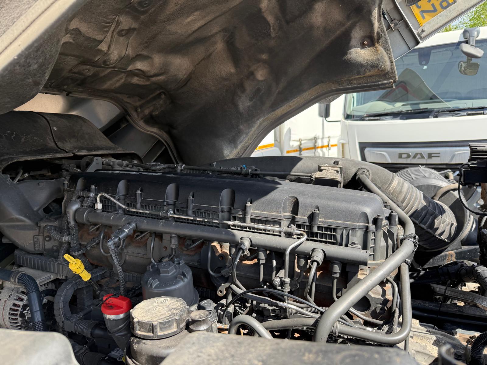 DAF XF 530 6×2 Midlift Tractor Unit