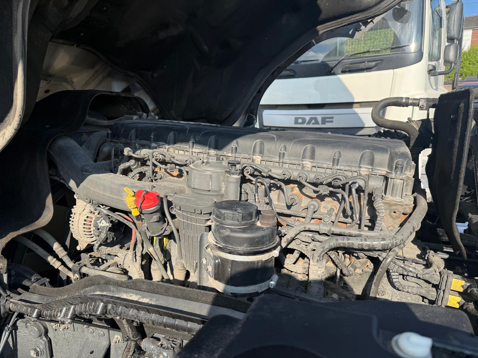 DAF CF 450 6×2 Space Cab Tractor Unit