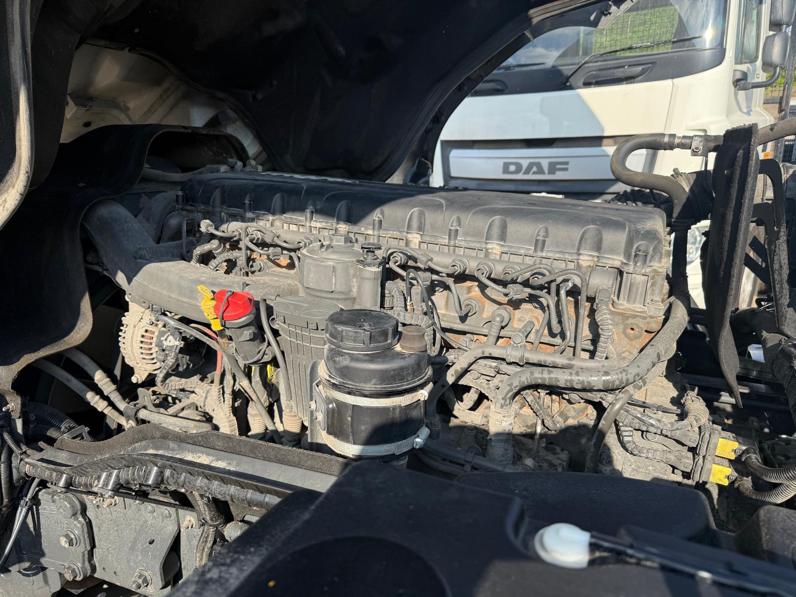 DAF CF 450 6×2 Space Cab Tractor Unit