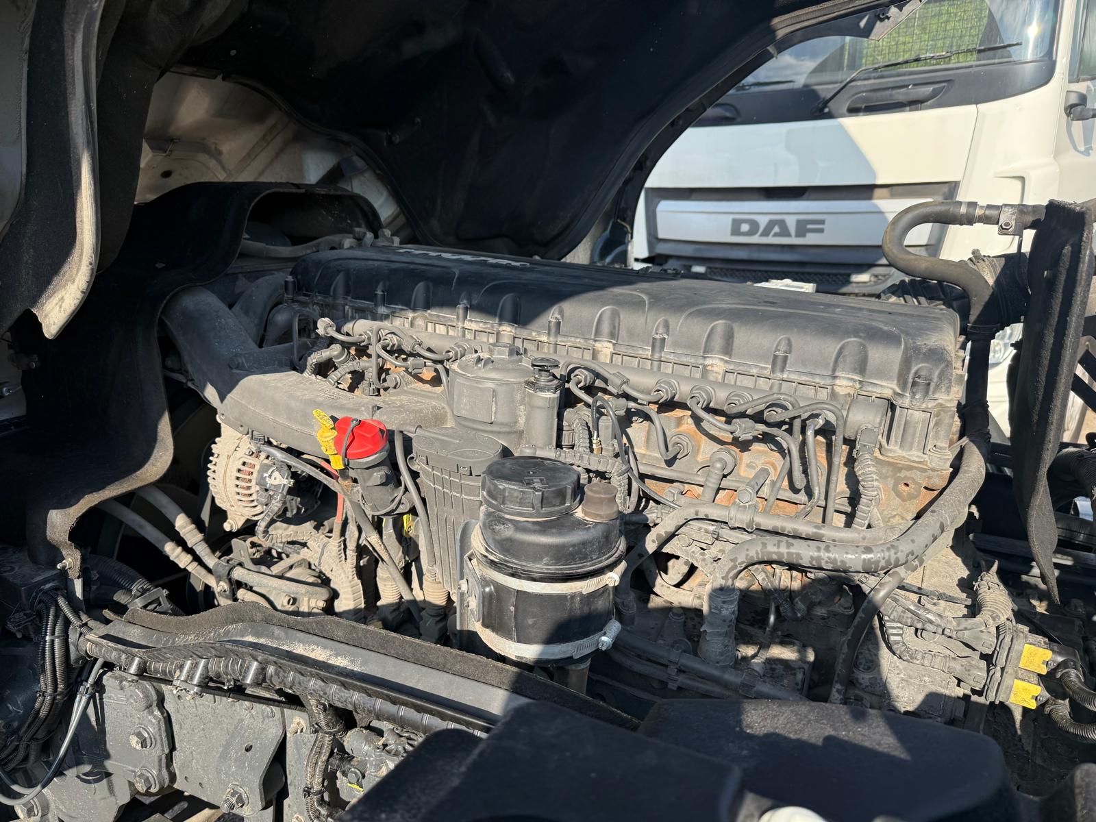 DAF CF 450 6×2 Space Cab Tractor Unit