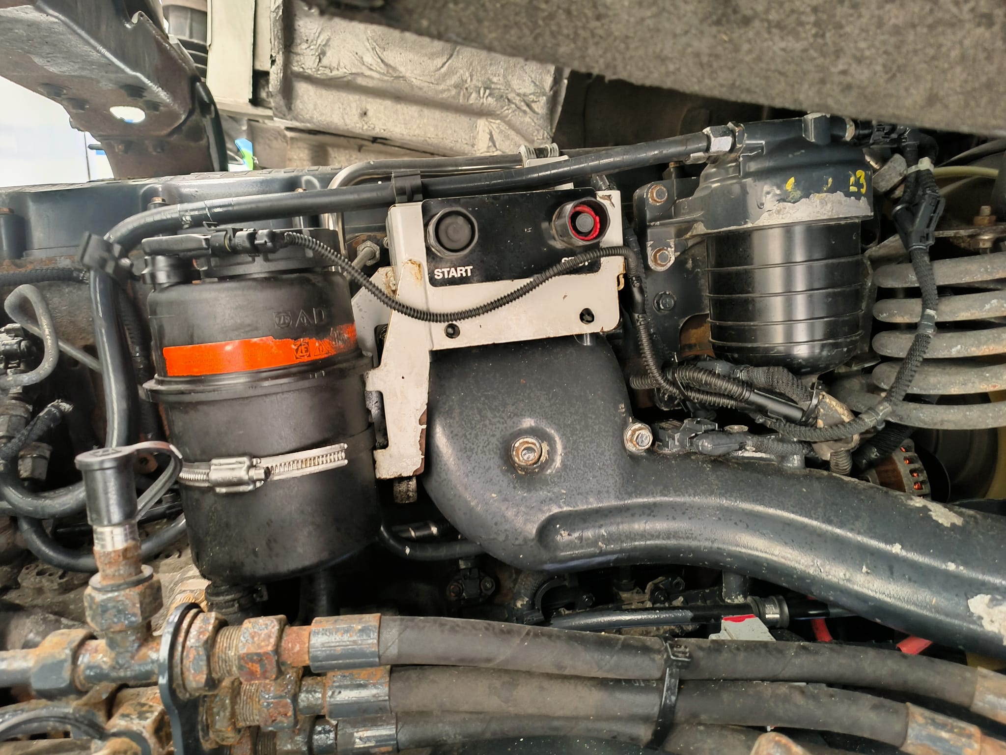 Iveco Stralis 310 AT Euro 6 6×2 Box Van