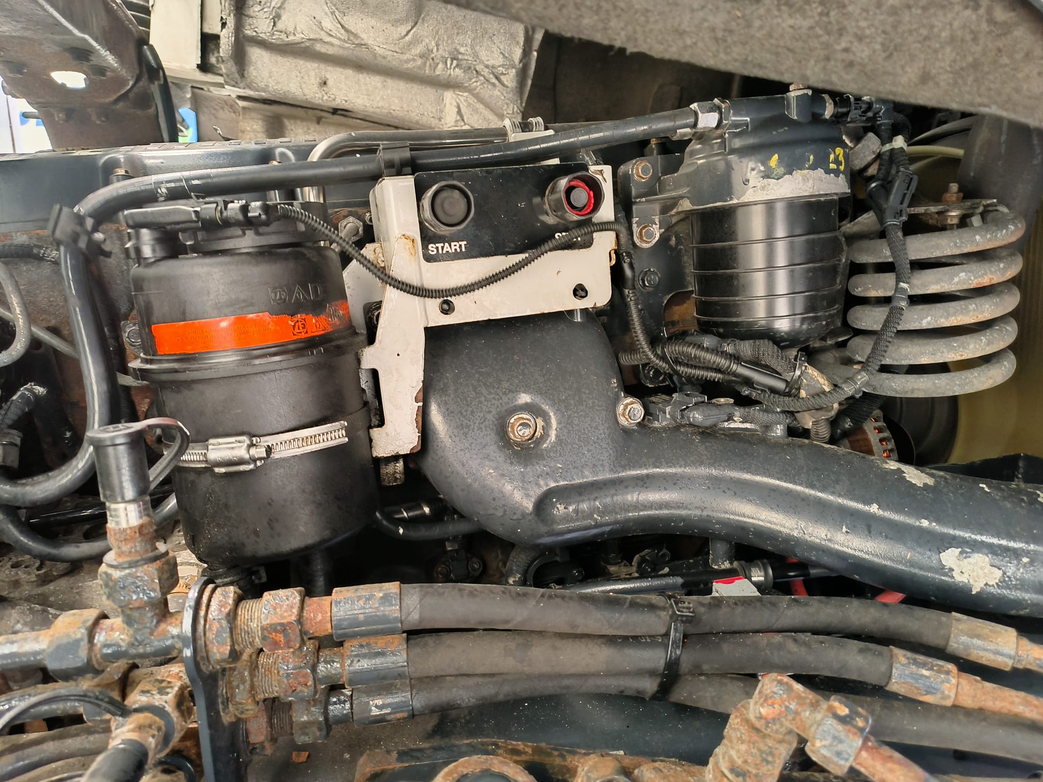 Iveco Stralis 310 AT Euro 6 6×2 Box Van