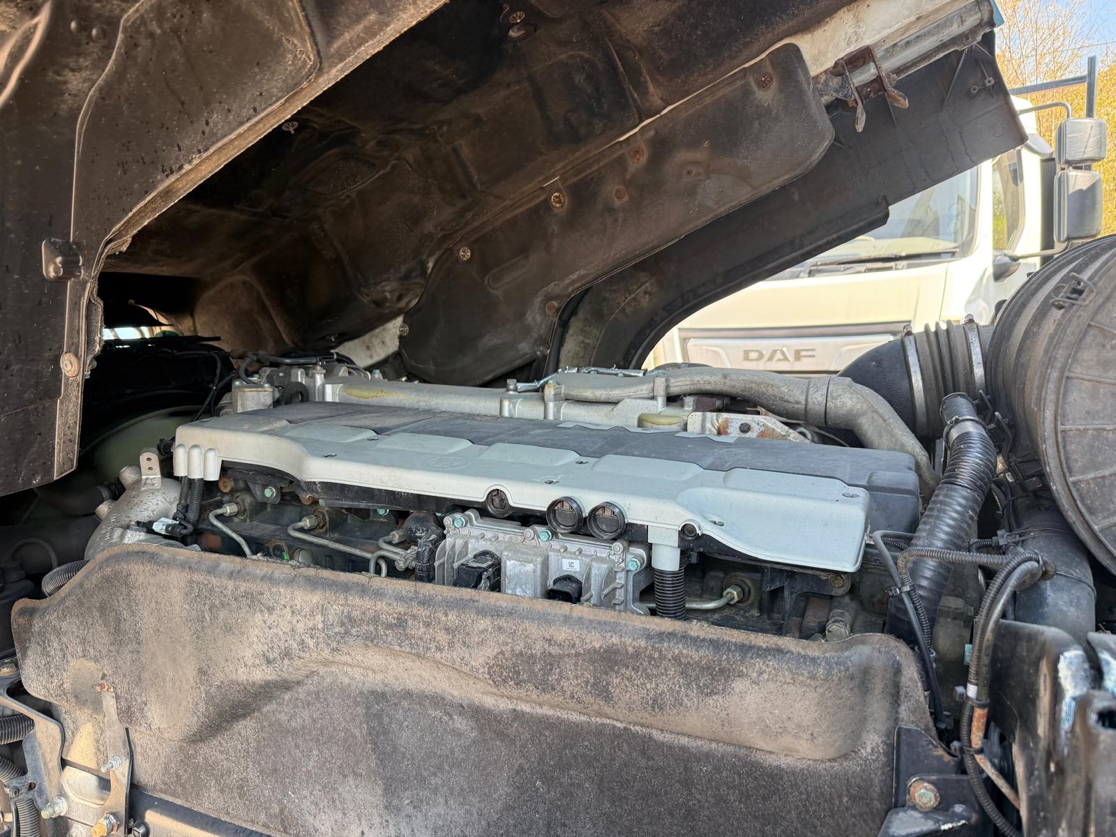 MAN TGS 26.320 6×2 Sleeper Cab Insulated Box Van