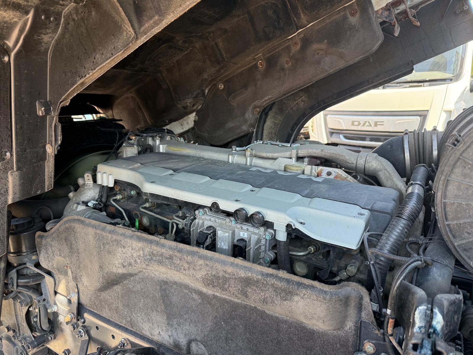 MAN TGS 26.320 6×2 Sleeper Cab Insulated Box Van