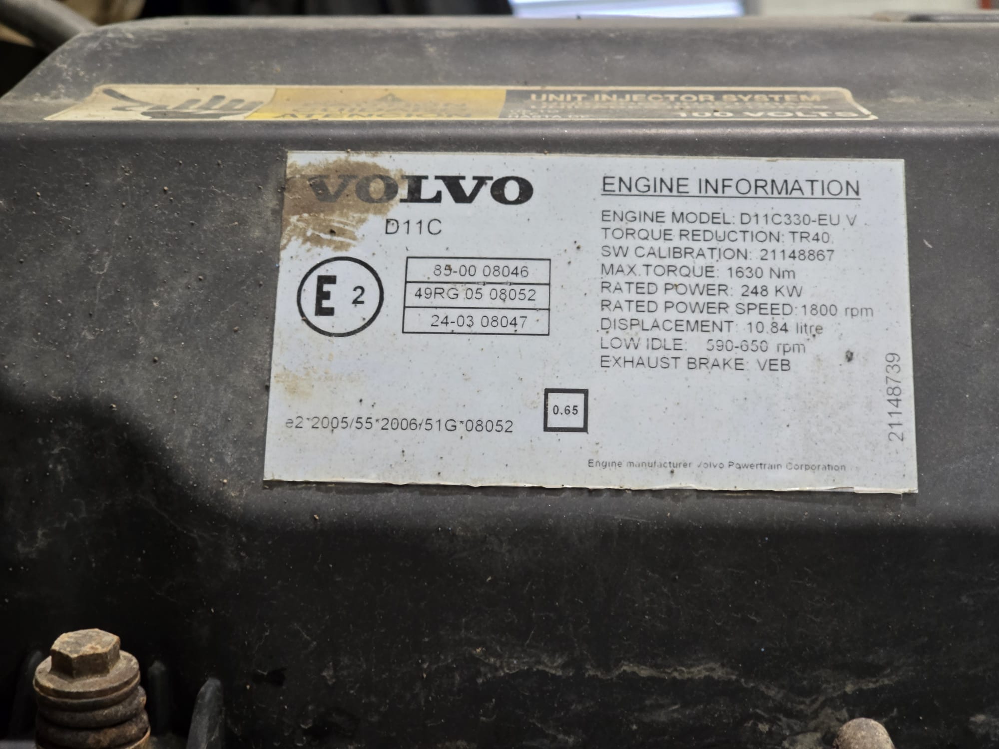 Volvo FM 330 6×4 Day Cab Cement Mixer