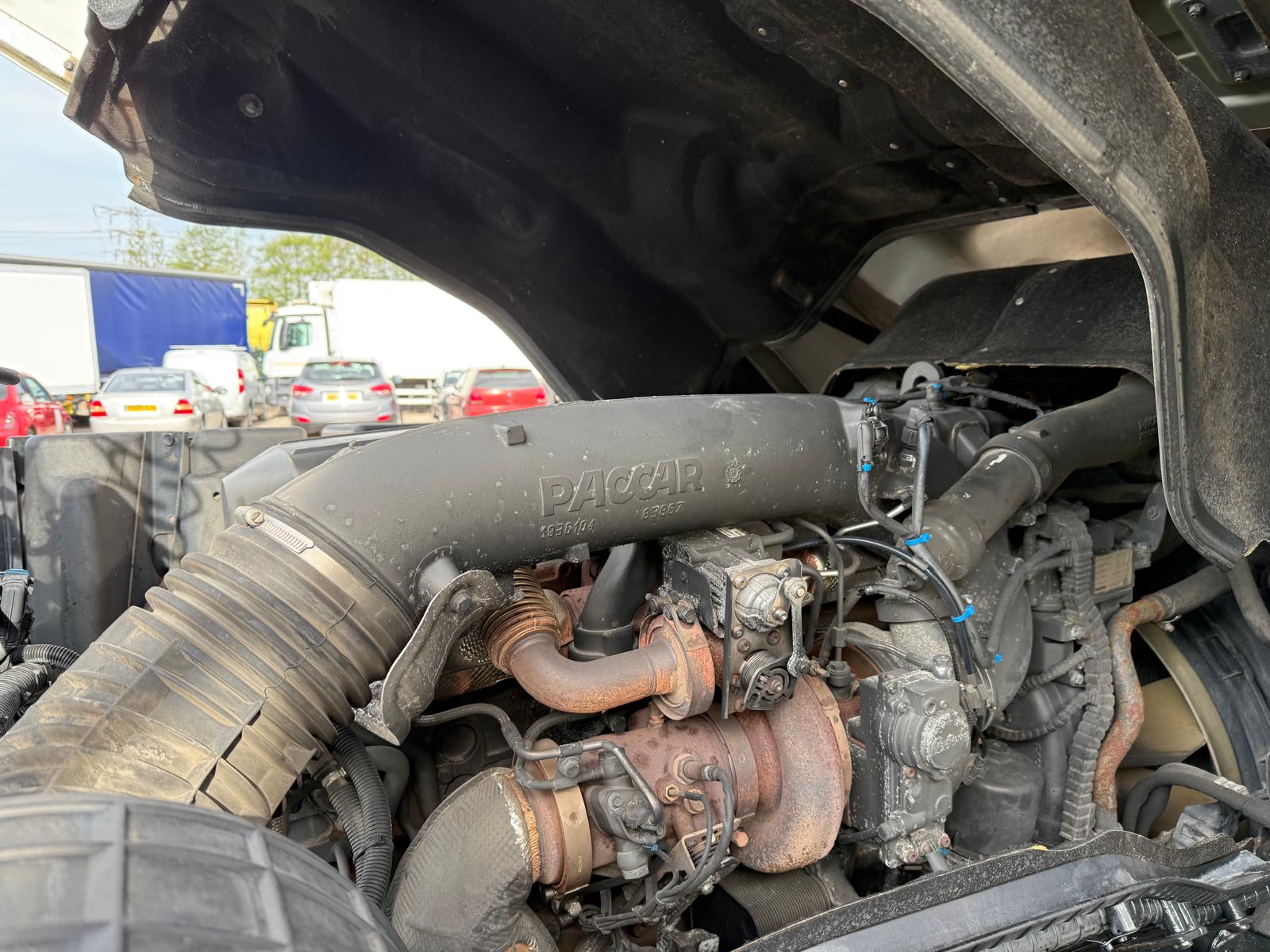 DAF XF 460 6×2 Midlift Tractor Unit