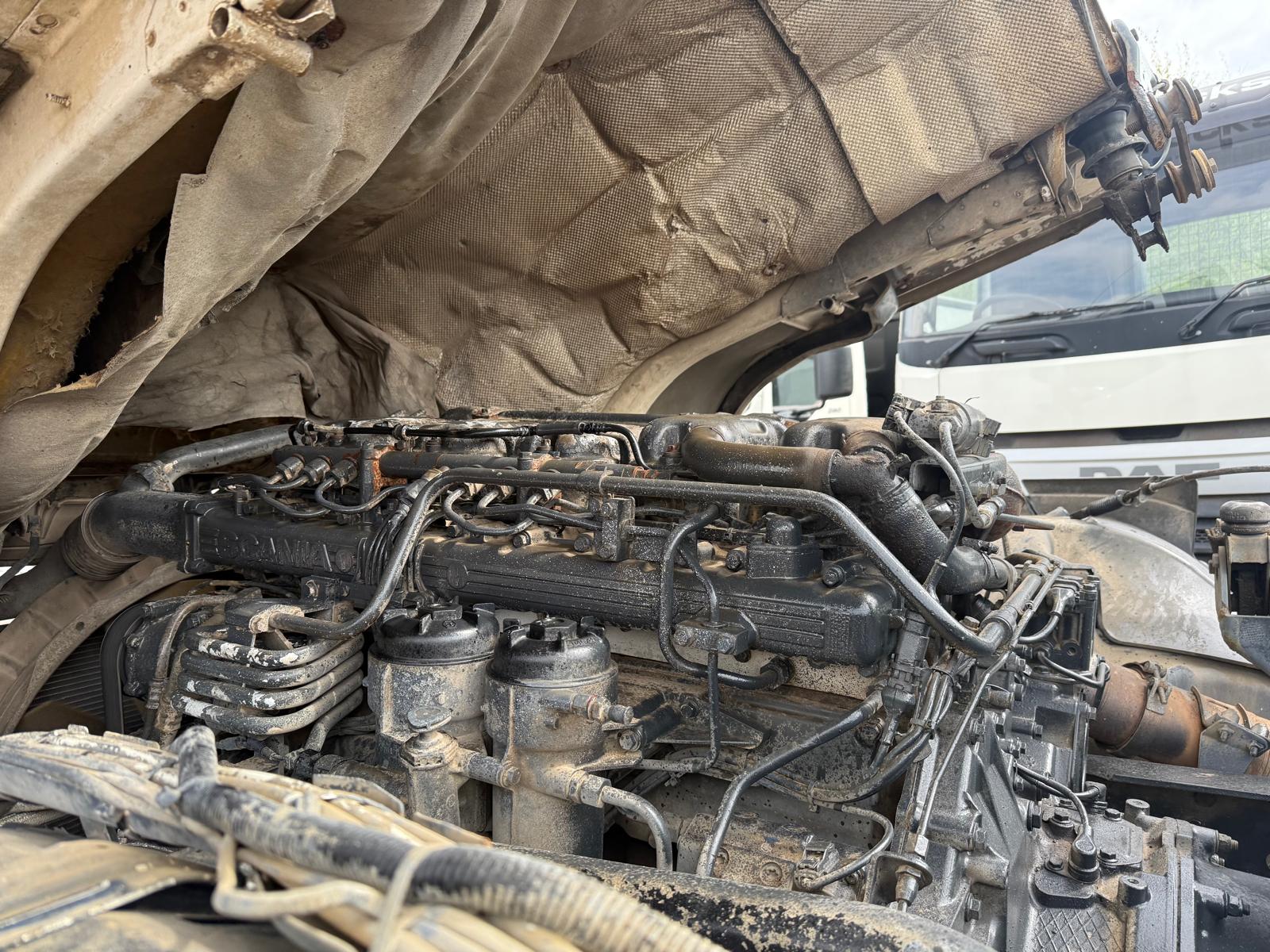 Scania P400 8×4 Day Cab Chassis