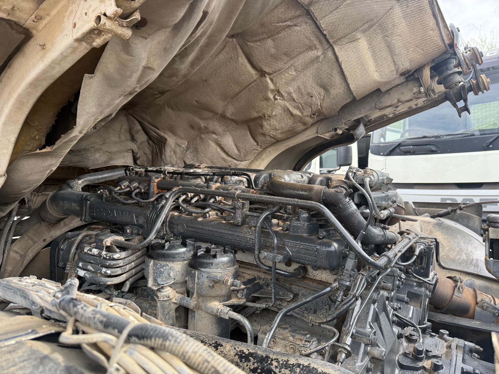 Scania P400 8×4 Day Cab Chassis