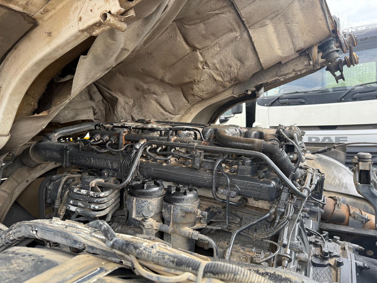 Scania P400 8×4 Day Cab Chassis