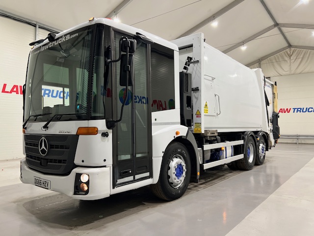 Mercedes Econic 2630 6×2 Refuse Bin Lorry