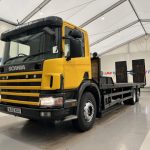 Scania 114 340 6×2 Rear Lift Day Cab Beavertail - thumbnail