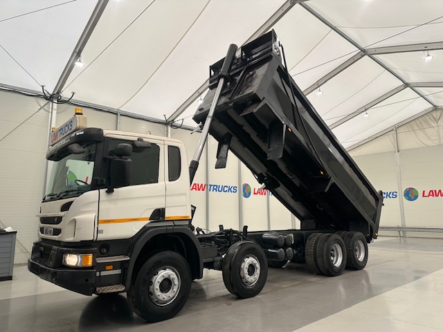 Scania P360 8×4 Rest Cab Steel Tipper