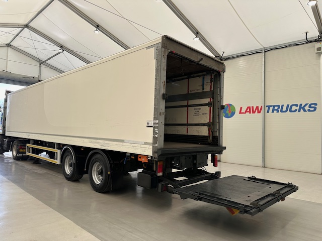 Lawrence David Tandem Axle Rear Steer Box Trailer