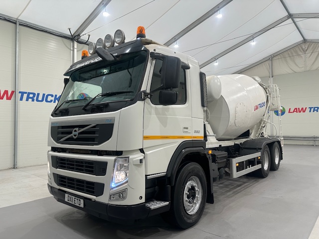 Volvo FM 330 6×4 Day Cab Cement Mixer