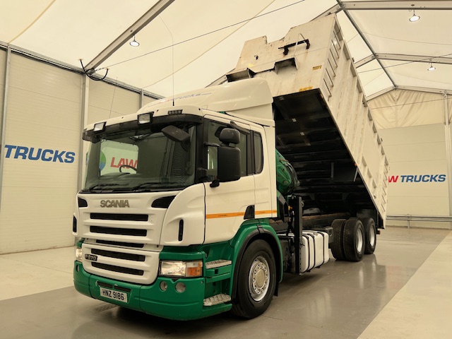 Scania P270 10 Tyre Day Cab Bulk Tipper with Crane