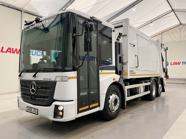 Mercedes Econic 2630 6×2 Refuse Bin Lorry