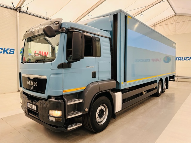 MAN TGS 26.360 6×2 Sleeper Cab Box Van