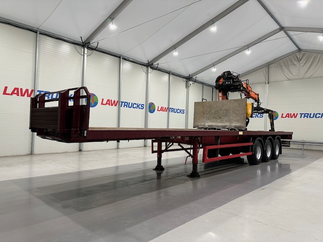 Montracon Tri Axle Flatbed Brick Grab Trailer