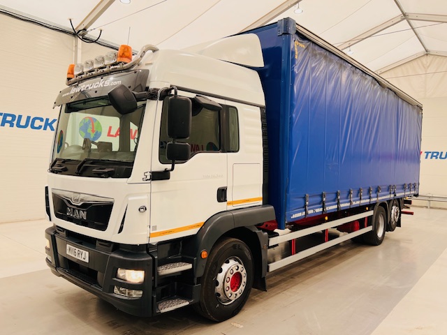 MAN TGS 26.340 6×2 Rear Steer Curtainsider