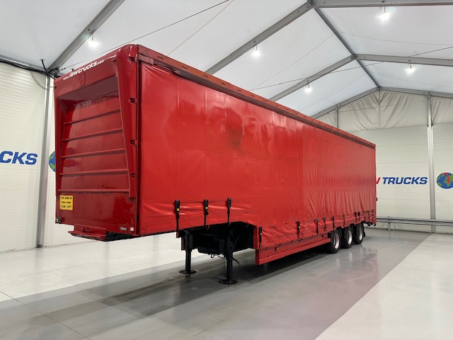 Kerbaid Miles Nunn Tri Axle Stepframe Enclosed Lowloader