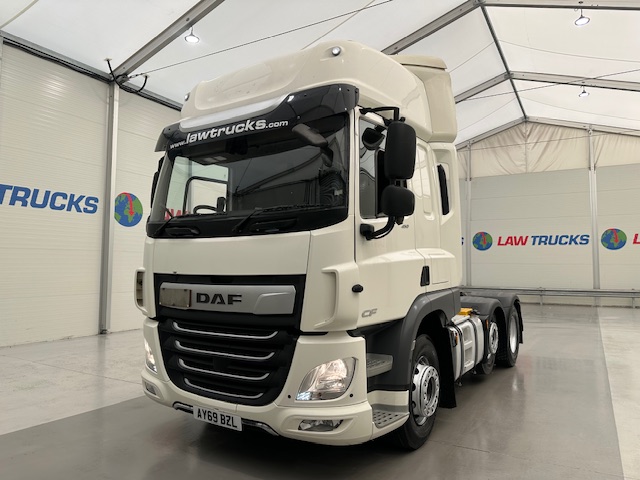 DAF CF 450 6×2 Space Cab Tractor Unit