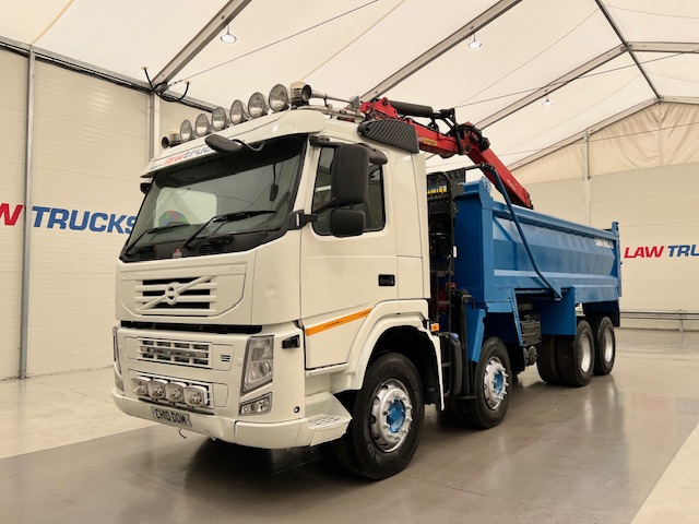 Volvo FM 460 8×4 Steel Tipper Grab