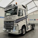 Volvo FH 500 6×2 Midlift Tractor Unit PTO - thumbnail
