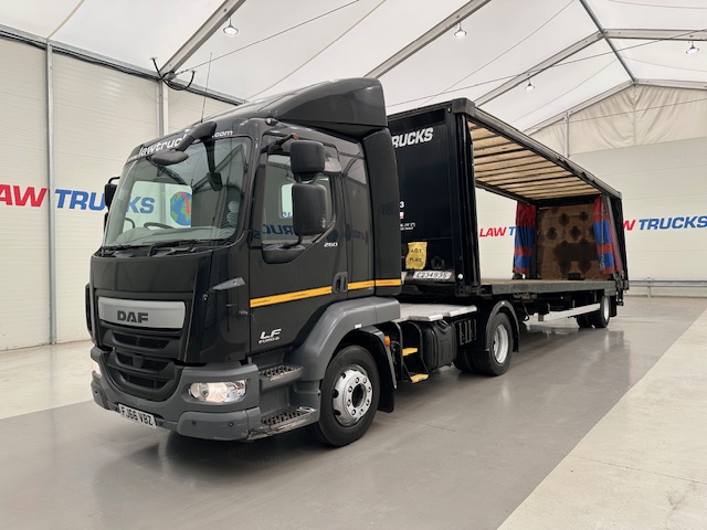 DAF LF 260 4×2 Urban Tractor Unit Trailer