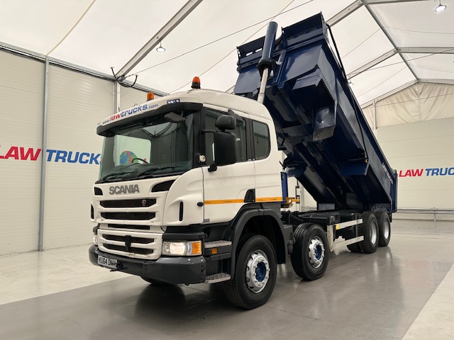Scania P370 8×4 Sleeper Cab Tipper Manual