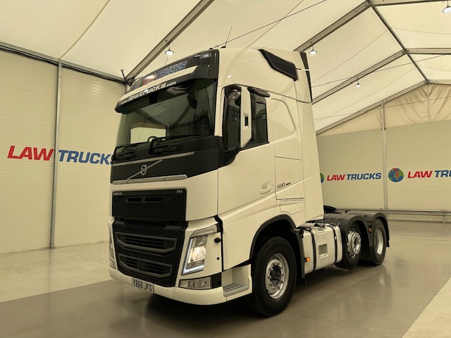 Volvo FH 500 6×2 Midlift Tractor Unit