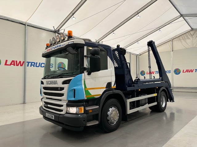 Scania P250 4×2 Day Cab Skip Loader