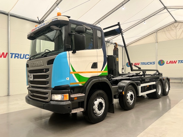 Scania G410 8×4 Rest Cab Hookloader Drawbar