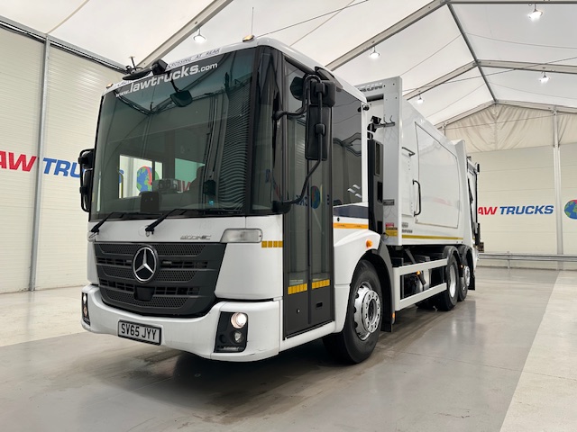Mercedes Econic 2630 6×2 Refuse Bin Lorry