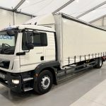 MAN TGM 18.250 4×2 Sleeper Cab Curtainsider - thumbnail