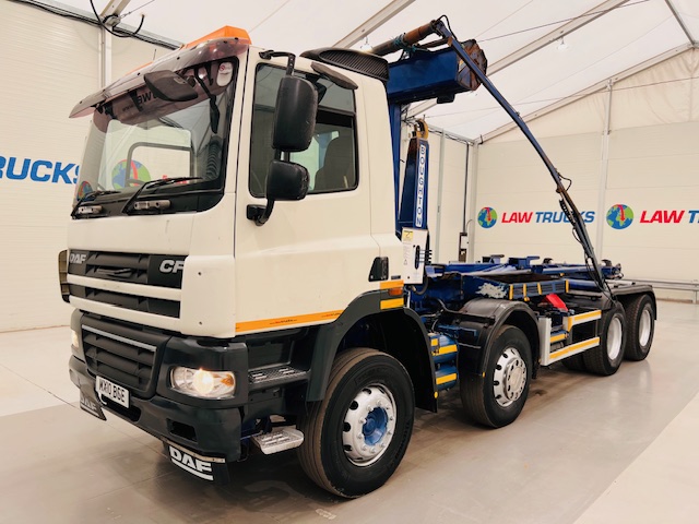 DAF CF85 410 8×4 Day Cab Hookloader Manual