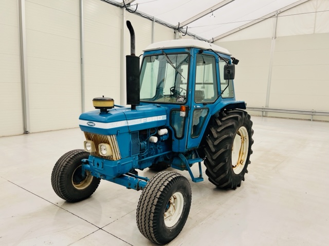 Ford 7610 Tractor