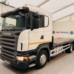 Scania R420 10 Tyre Rear Lift Flatbed - thumbnail